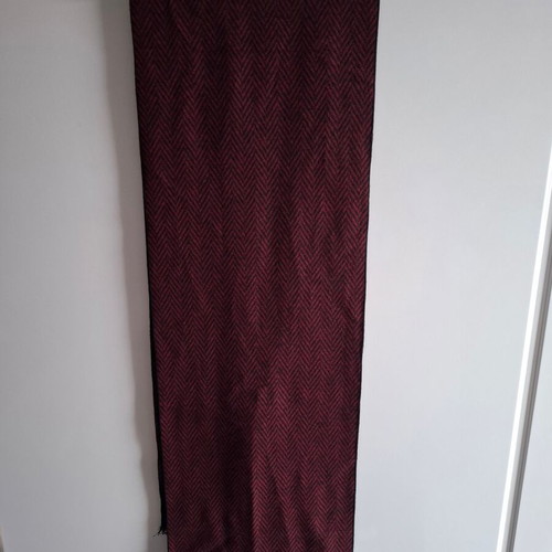 Amelie Accessories scarf burgundy new, warm winter