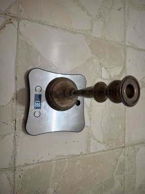 Silver candlestick used, weight 138g
