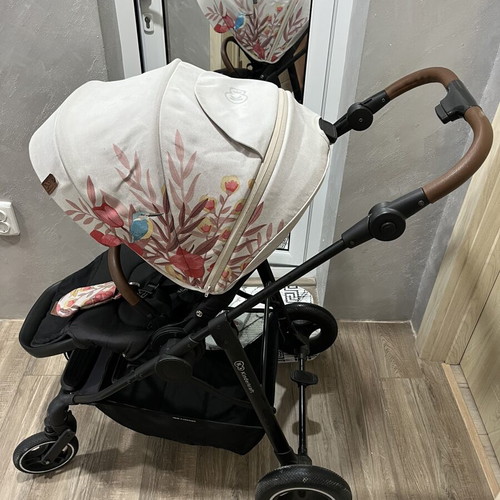 Kinderkraft All Roud stroller used