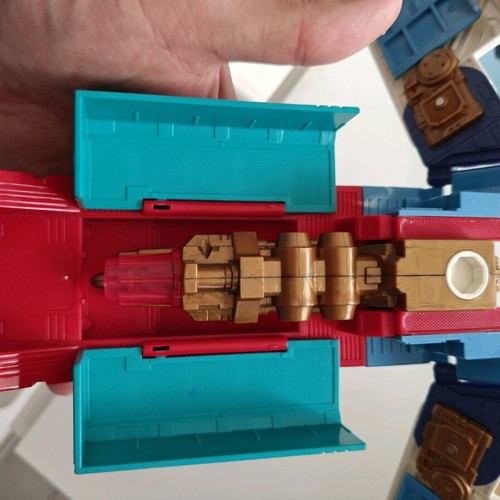 Transformers Thunderclash trailer used