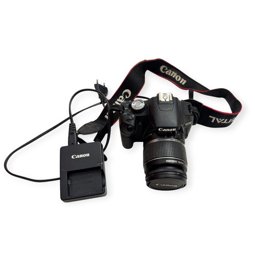 Canon 500D EOS camera used with 18-55mm kit lens