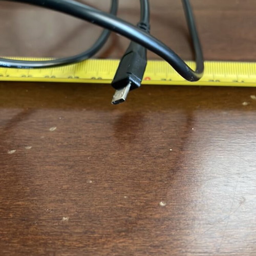 USB cable male to micro USB male with on off switch, like new, 91cm