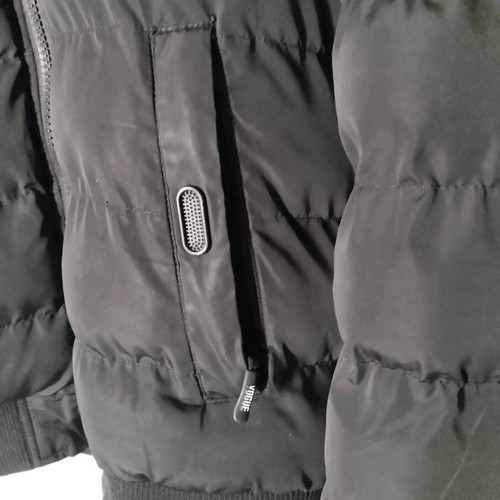 D'splay men's jacket size L like new, with fur lining, black
