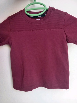 DKNY T-shirt for 2-year-old boy like new