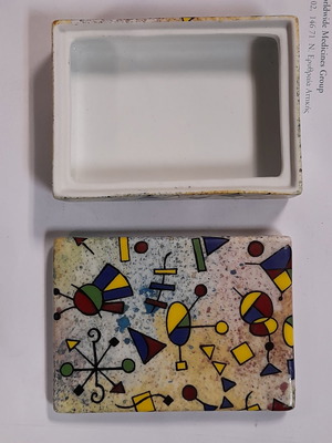 Porcelain box used Barcelona 11x8x4 cm