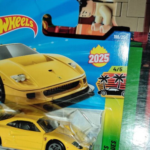 Hot Wheels 2025 Ferrari F40 Competizione new