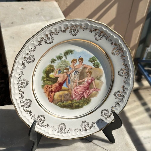 Antique Swinnertons Luxor Vellum decorative plate used with romantic scene