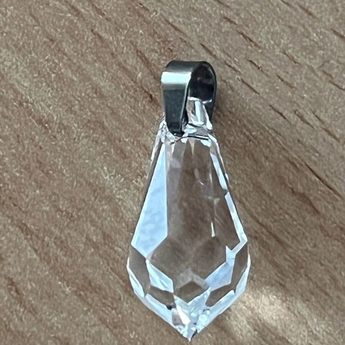 Clear Crystal Teardrop Pendant like new