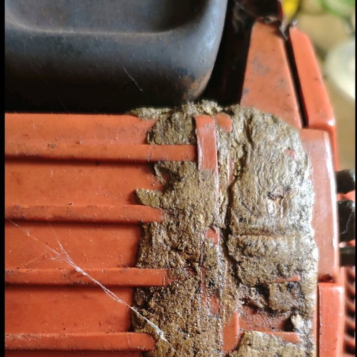 Husqvarna 41 chainsaw used for parts or repair