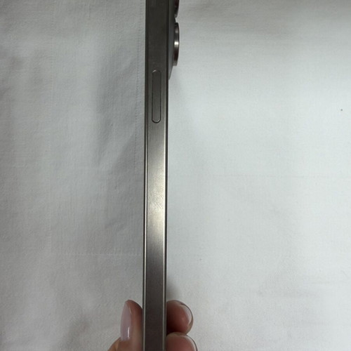 iPhone 15 Pro Max like new, silver, 256GB, 20+ MP camera