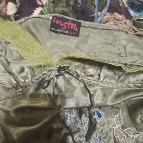 Custo Barcelona Silk Set Medium Like New Embroidered With Sequins