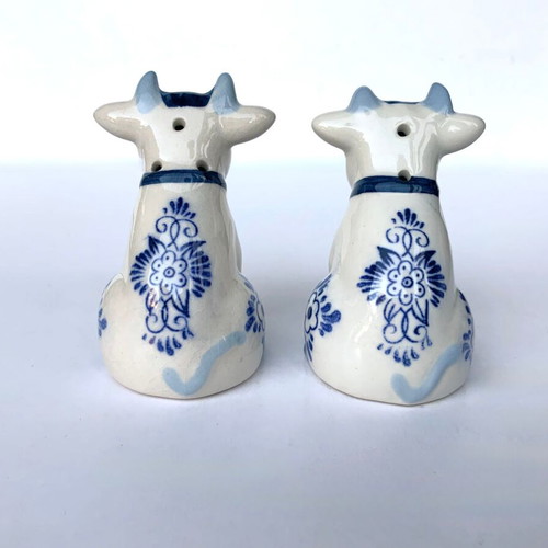 Dutch Delft Salt and Pepper Cow Set New, hand-painted porcelain