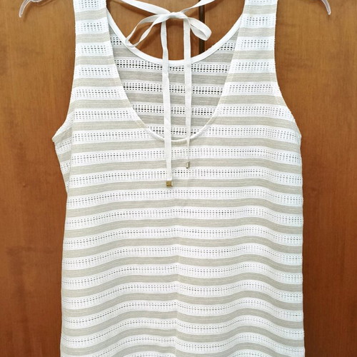 Zara women's top medium, like new, slight stain