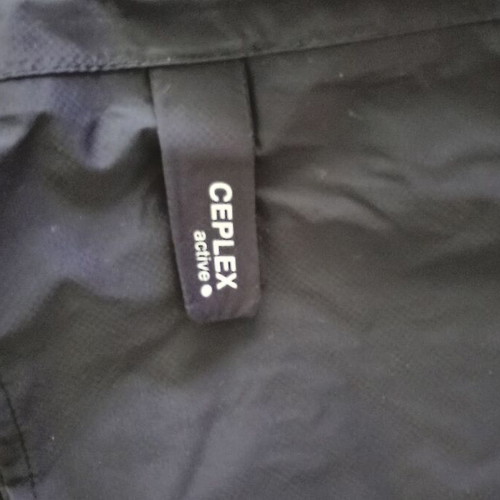 Vaude men's black pants with CEPLEX Active membrane