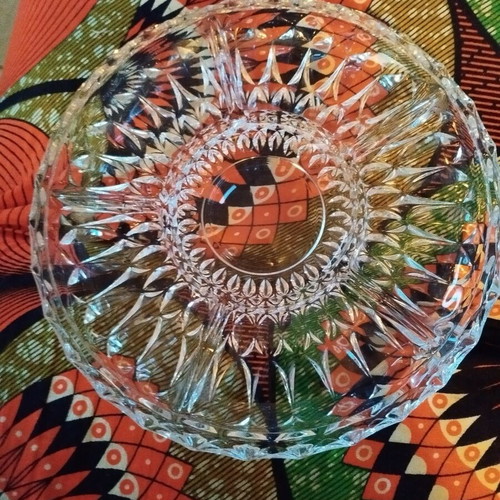 Vintage crystal serving platter with 6 compartments 27x27 cm like new