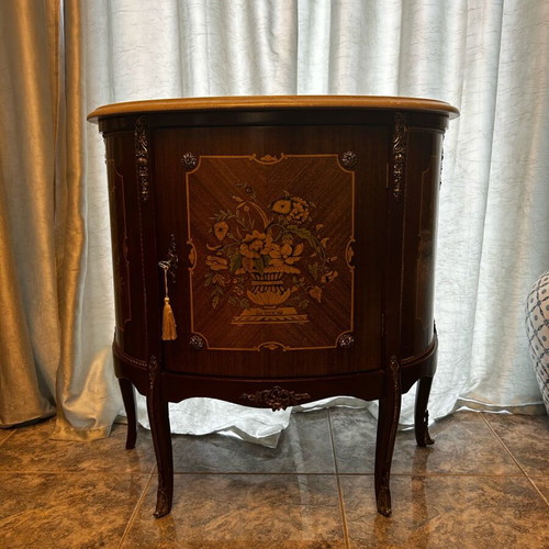 Handmade bayou like new