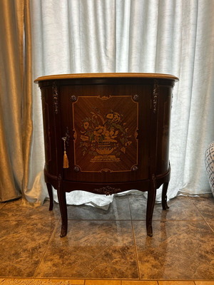 Handmade bayou like new