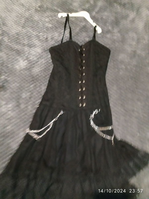 Gothic dress like new, size S, black with tulle and lace