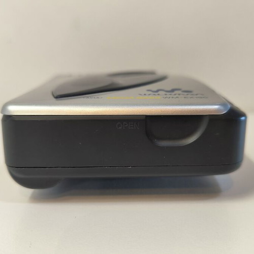 Sony Walkman WM-EX190 Mega Bass like new portable cassette player