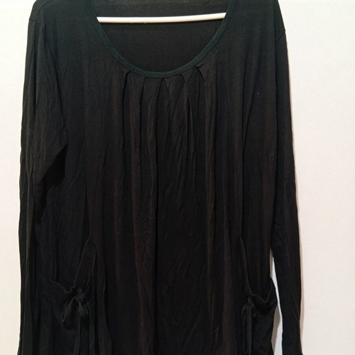 Black thin blouse size XL/XXL with pockets and bows