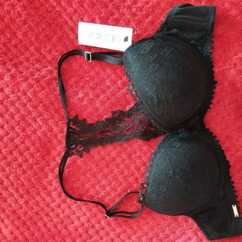 Valege 80b bra new, black unworn