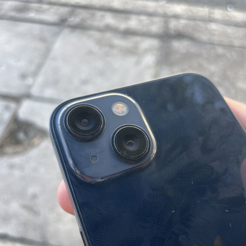 iPhone 13 midnight blue 128GB like new with box