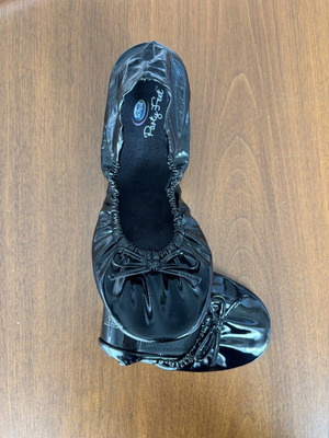 Scholl foldable ballet flats black like new