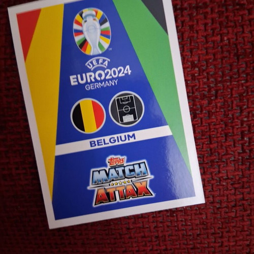 Iniesta and Courtois 2024 cards like new