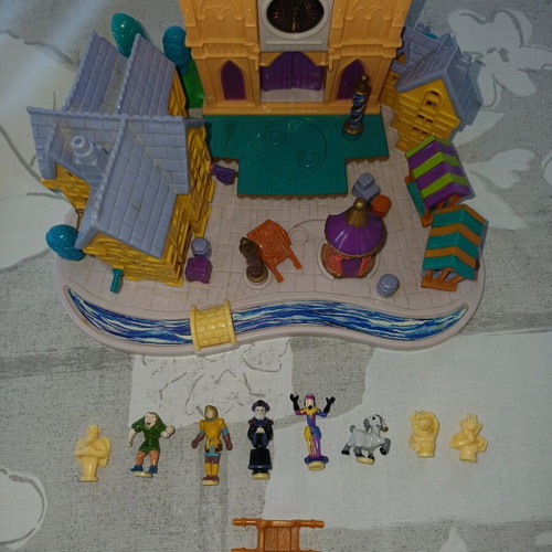 Παναγία Παρισίων Disney Poly Pocket 1995 μεταχειρισμένο