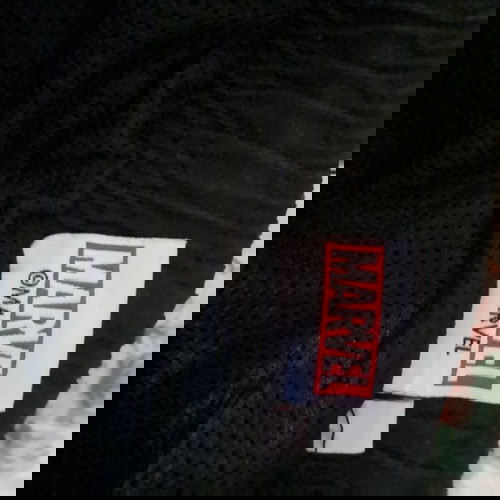 Σορτσάκι νρ L .Αυθεντικά από την Marvel..