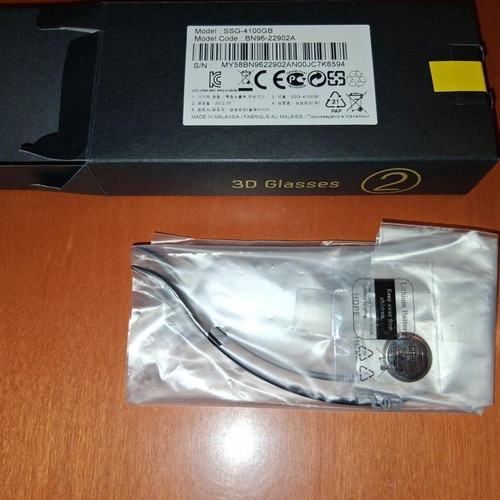 Samsung 3D Glasses SSG-4100GB sealed, new