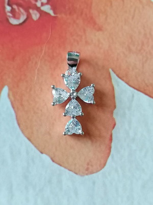 Silver 925 cross rhodium plated with white zircon heart stones new