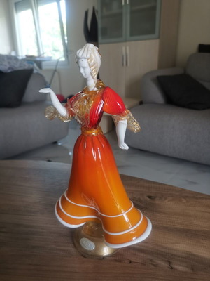 Murano glass female figure, handmade Italian vintage