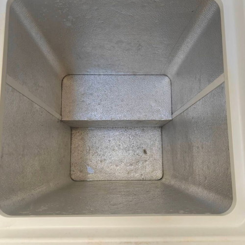 Beko freezer 107lt used with door seal and small hole issues