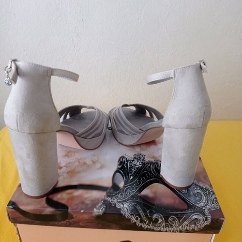 High-heeled sandals used, gray, size 37, 10cm heel