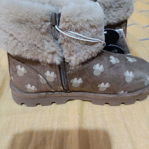 Minnie Zara boots size 26 new, brown beige