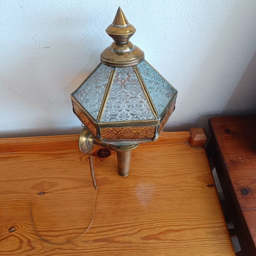 Vintage brass wall light