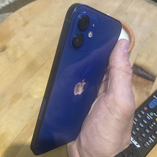 iPhone 12 like new, 100% battery, green, 64GB