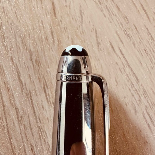 Montblanc Meisterstuck pen new with packaging