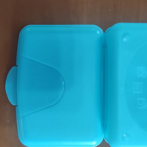 Tupper for toast and fruit like new, turquoise color, 19x13x6.5 cm