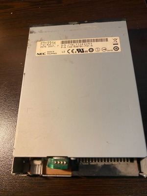 Φλοπύ δισκοθήκη NEC FD1231H μεταχειρισμένη για δισκέτες 3,5 ιντσών
