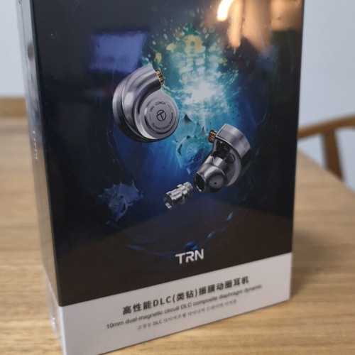 TRN Conch IEM headphone new, wired