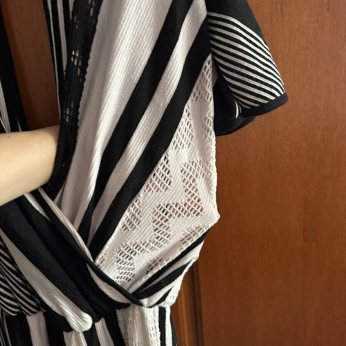 JusTop black and white jumpsuit like new with lace details, size M