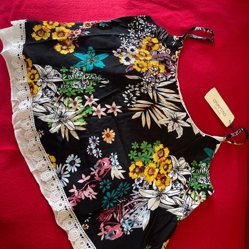 Celestino women's top new, size small, multicolor floral with lace trim