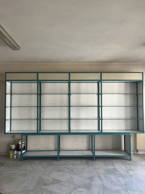 Επαγγελματική μεγάλη ραφιέρα custom-made σαν καινούργια, βιτρίνα καταστήματος