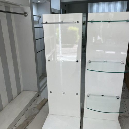Display furniture used with shelves, height 160 cm, base 52x70 cm