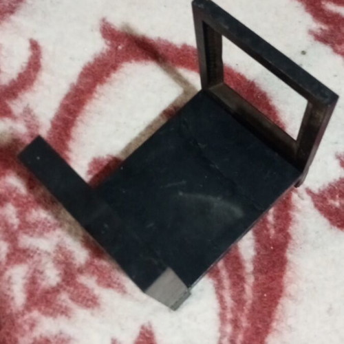 Magnifying glass 4 inch with stand like new