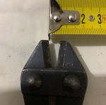 Wire cutter for thin wires used