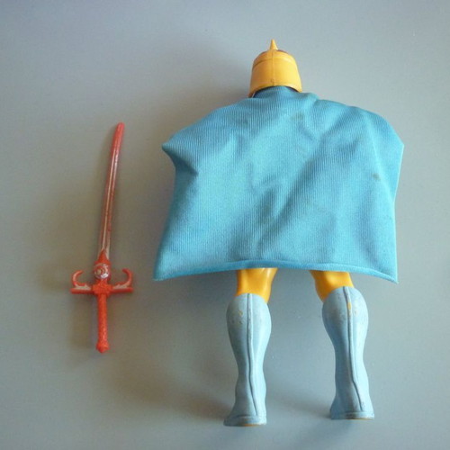 Jaga Thundercats figure used, 100% complete with helmet and sword
