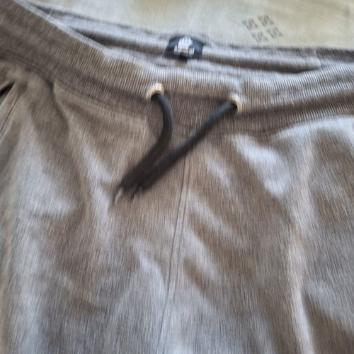 Admiral men's sports shorts used, grey melange with zipper pockets